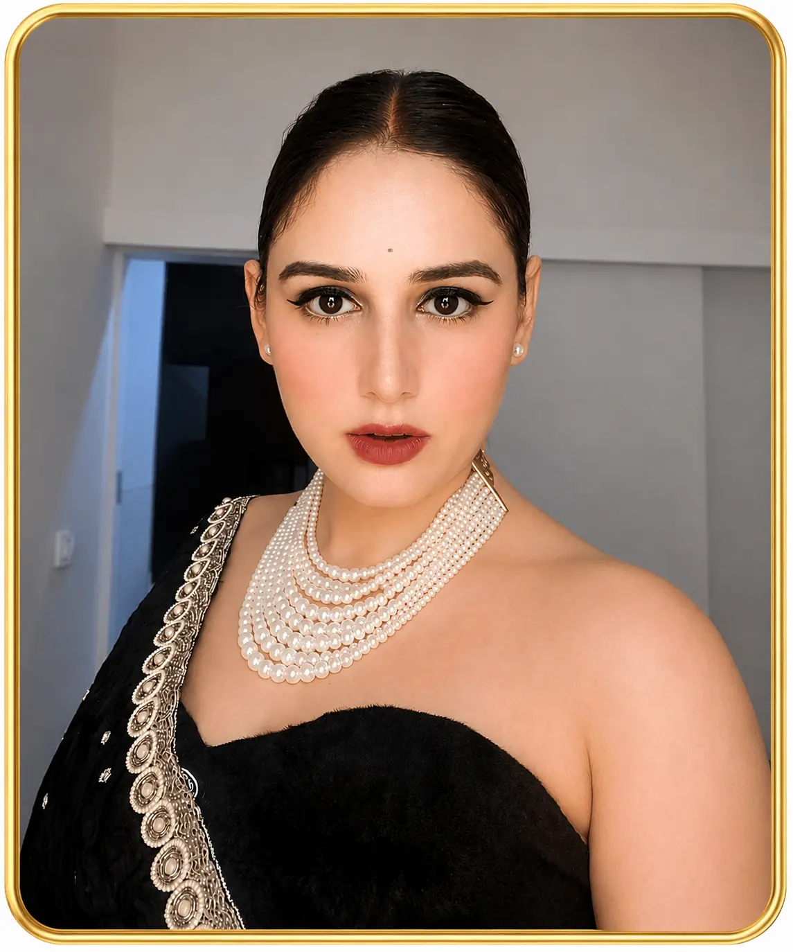 Swati Vidyarthi Makeover — makeup artistry in Navi Mumbai
